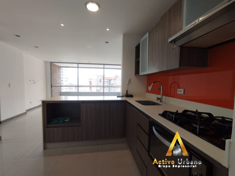 foto_104782_901271444_0257312480_ss