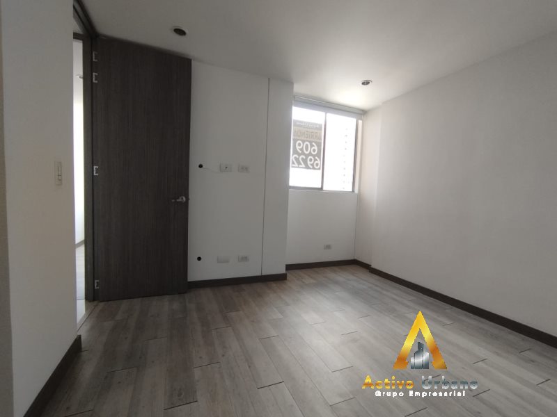 foto_104782_901271444_0303053338_ss