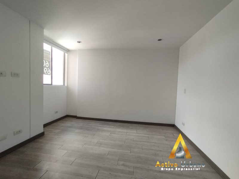 foto_104782_901271444_0315762420_ss