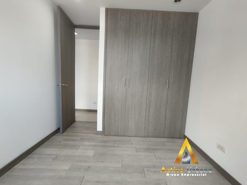 foto_104782_901271444_0324858042_ss