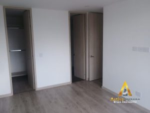 foto_104782_901271444_0375573016_ss