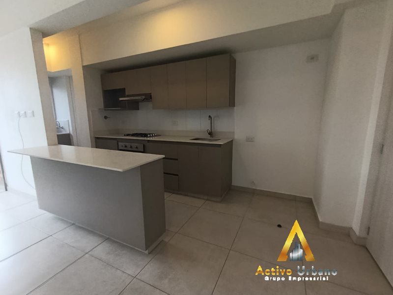 foto_104782_901271444_0382775483_ss