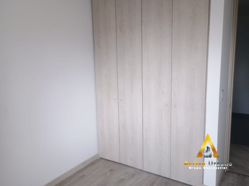 foto_104782_901271444_0388159647_ss