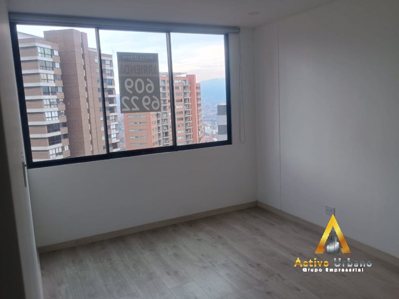 foto_104782_901271444_0397928726_ss