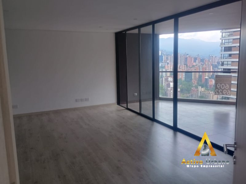 foto_104782_901271444_0402140509_ss