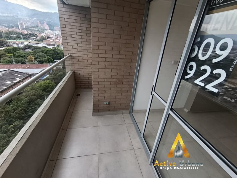 foto_104782_901271444_0434733359_ss