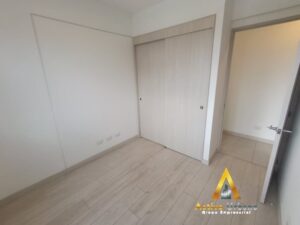 foto_104782_901271444_0440549732_ss