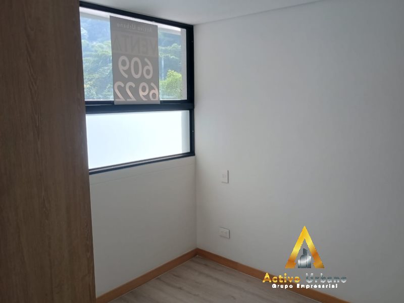 foto_104782_901271444_0446874910_ss