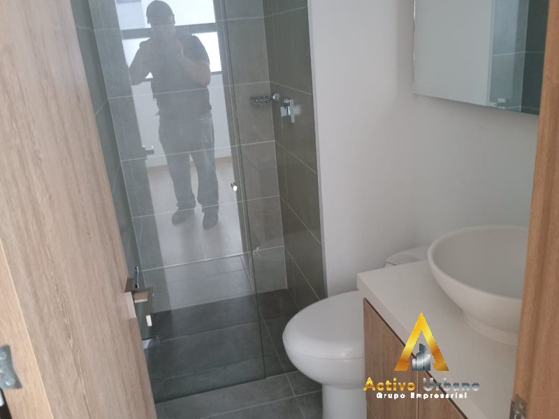 foto_104782_901271444_0447826916_ss