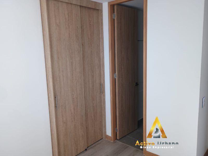 foto_104782_901271444_0447915245_ss