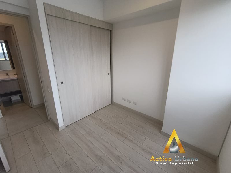 foto_104782_901271444_0453599986_ss