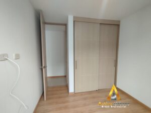 foto_104782_901271444_0490741544_ss