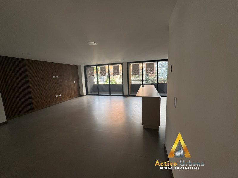 foto_104782_901271444_0624373398_ss