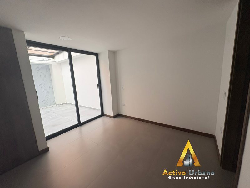 foto_104782_901271444_0700583030_ss