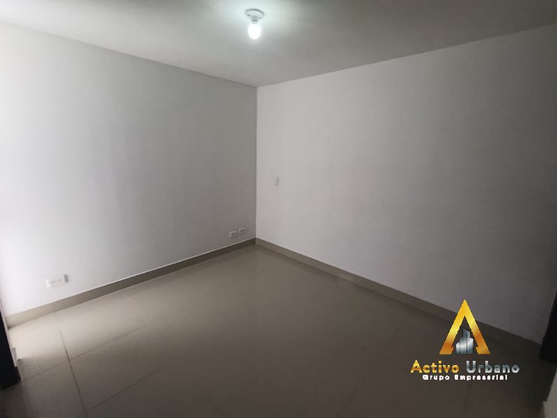 foto_104782_901271444_0817640221_ss