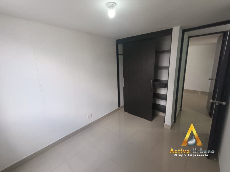 foto_104782_901271444_0818652516_ss