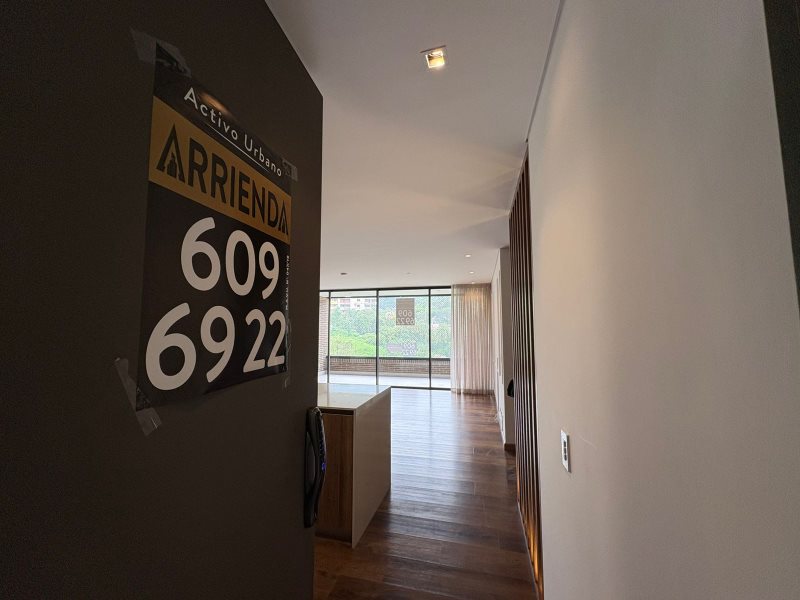 foto_104782_901271444_0831997709_ss