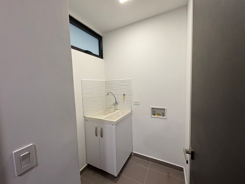 foto_104782_901271444_0849140764_ss