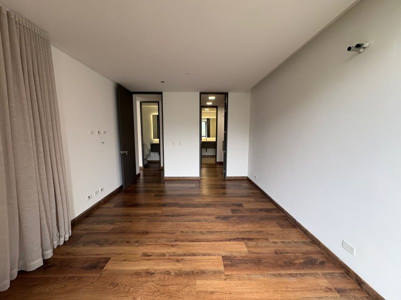 foto_104782_901271444_0879589972_ss