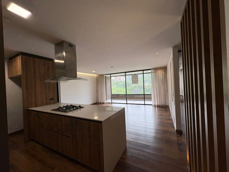 foto_104782_901271444_0900805426_ss