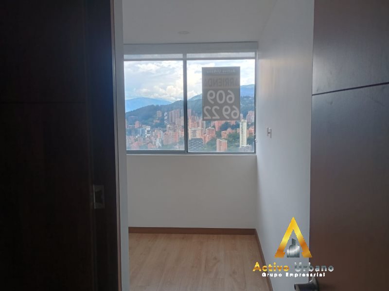 foto_104782_901271444_1042398780_ss