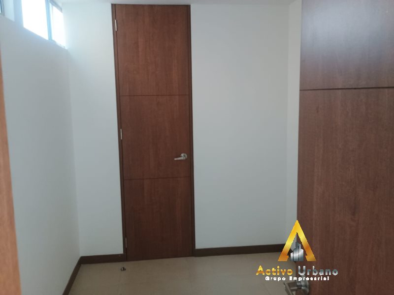 foto_104782_901271444_1061448858_ss