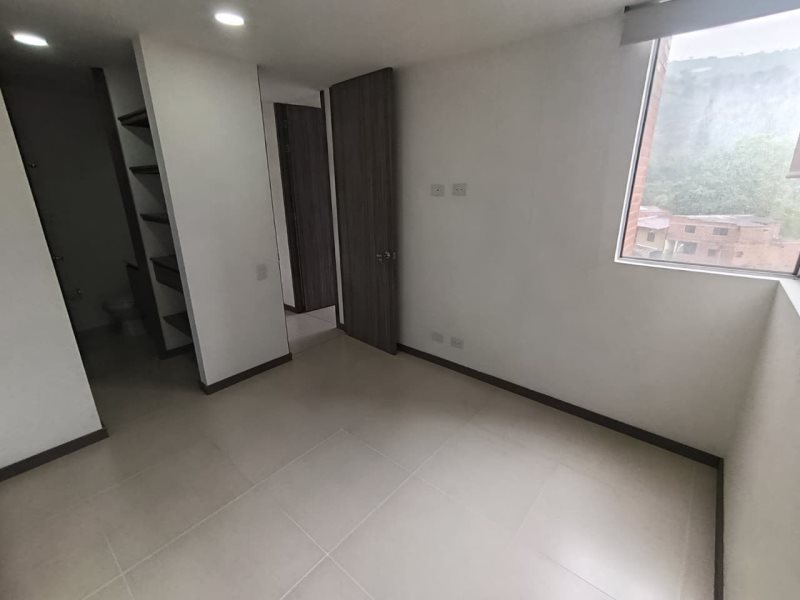 foto_104782_901271444_1246636195_ss