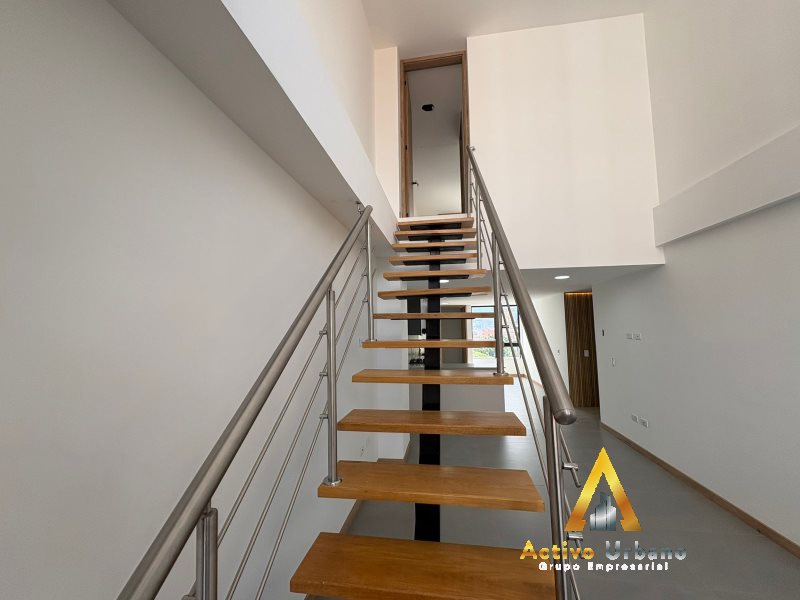 foto_104782_901271444_1531195841_ss