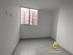 foto_104782_901271444_1559237068_ss