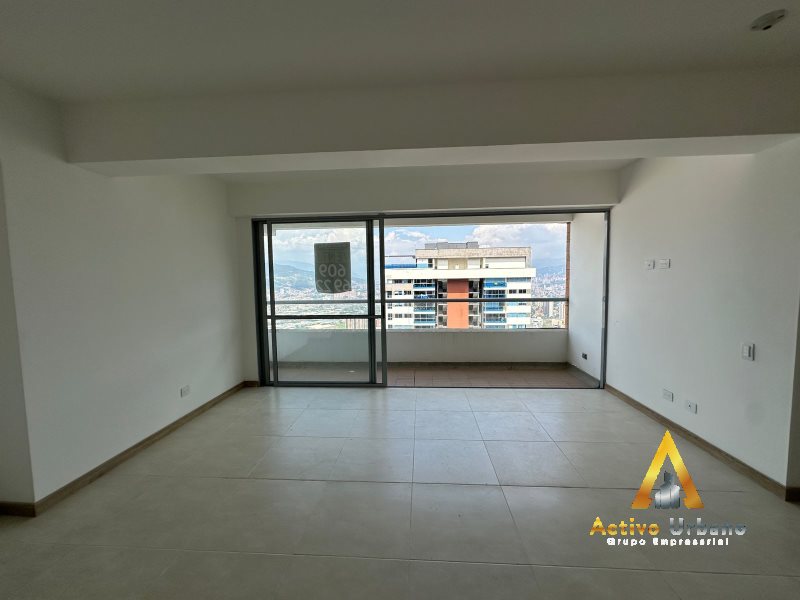 foto_104782_901271444_1956055670_ss