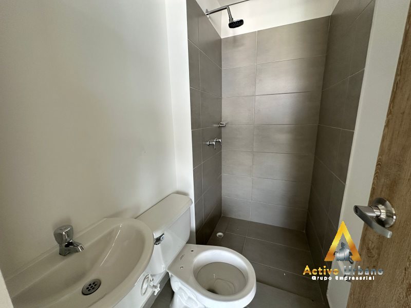 foto_104782_901271444_1969753726_ss