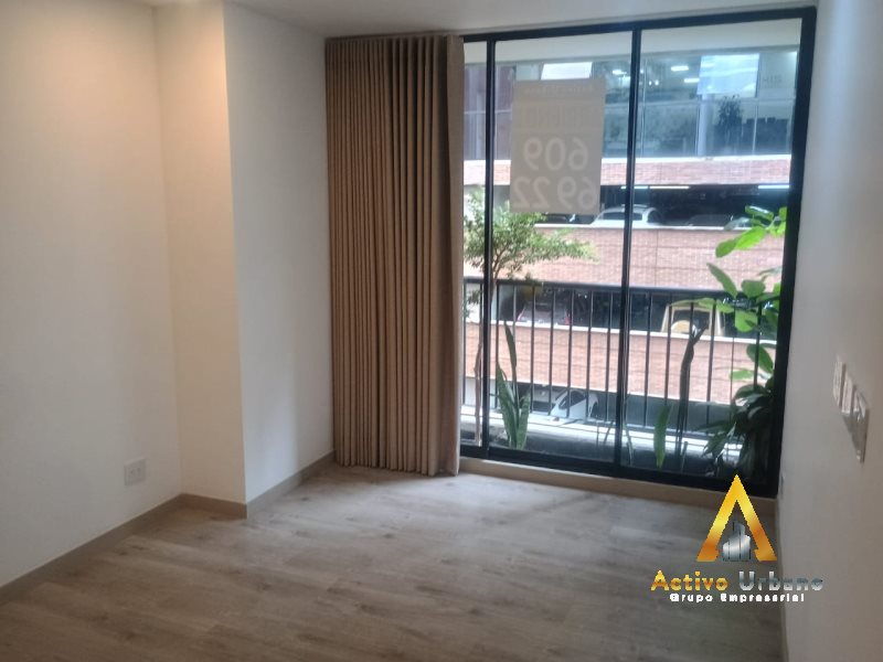 foto_104782_901271444_2054305592_ss