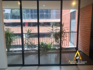 foto_104782_901271444_2073061598_ss