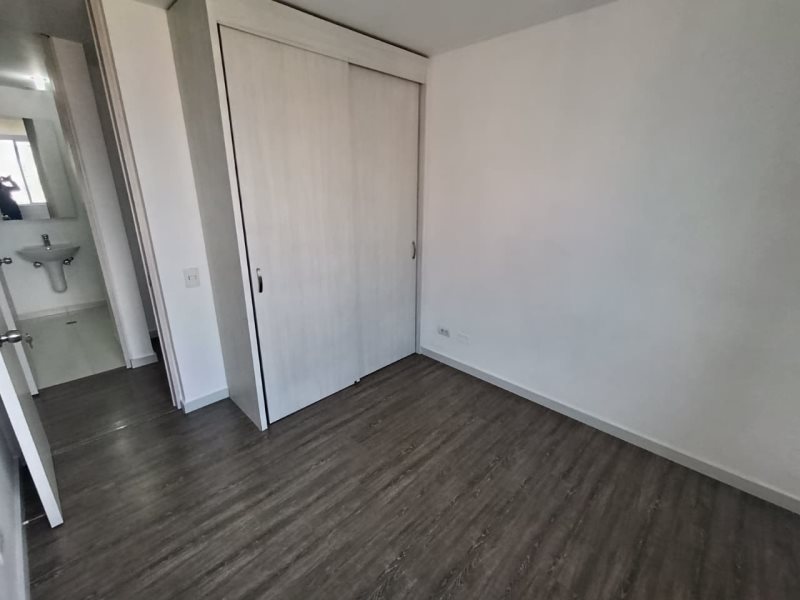 foto_104782_901271444_2152444355_ss