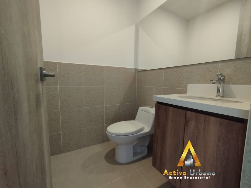 foto_104782_901271444_2266484187_ss