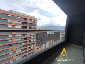 foto_104782_901271444_2310696701_ss