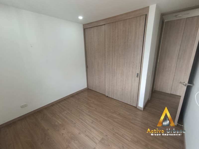 foto_104782_901271444_2490668597_ss