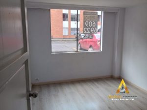 foto_104782_901271444_2643472909_ss