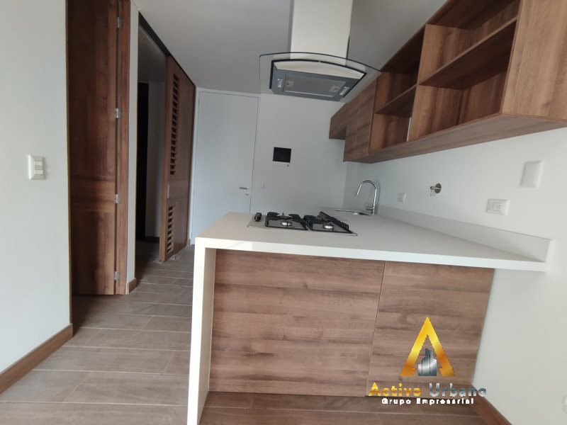 foto_104782_901271444_2712532046_ss