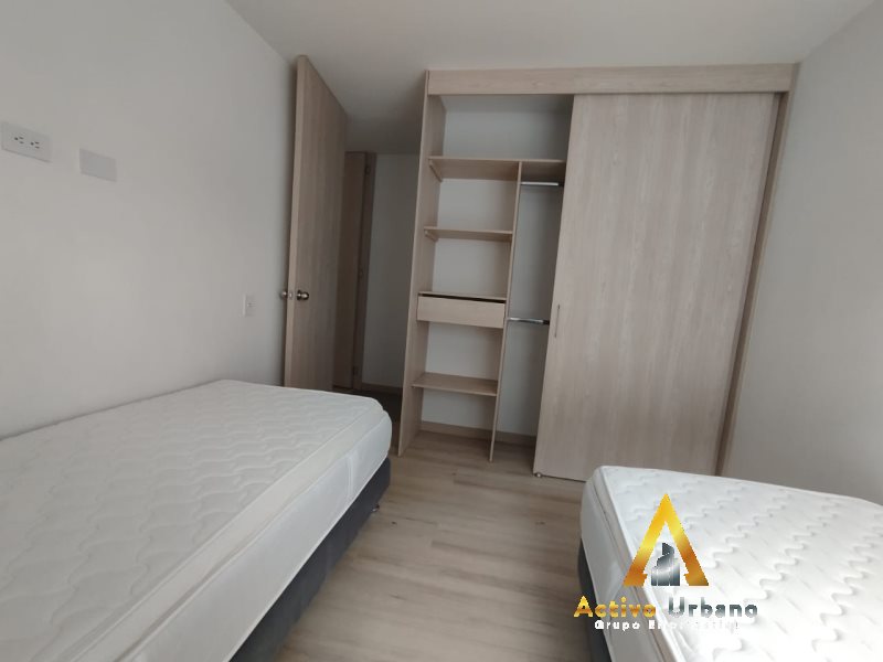 foto_104782_901271444_3022756261_ss