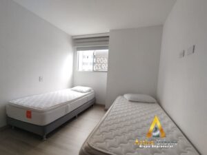 foto_104782_901271444_3023560063_ss