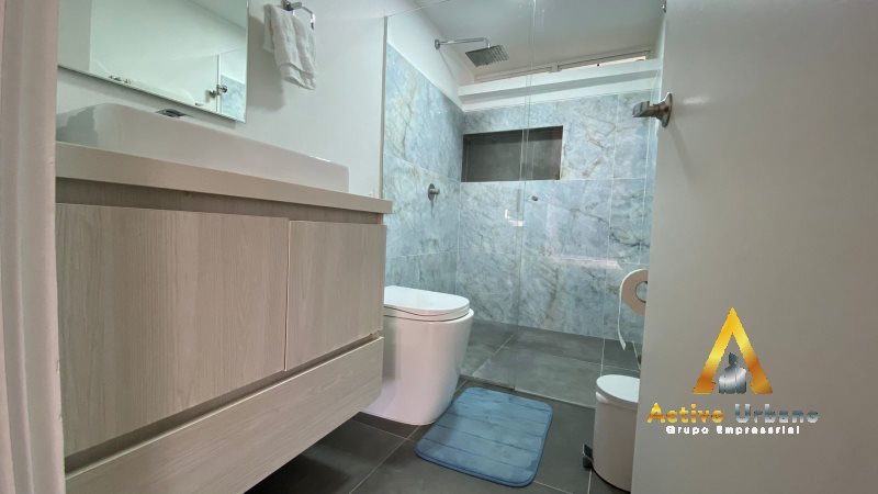 foto_104782_901271444_3084405217_ss