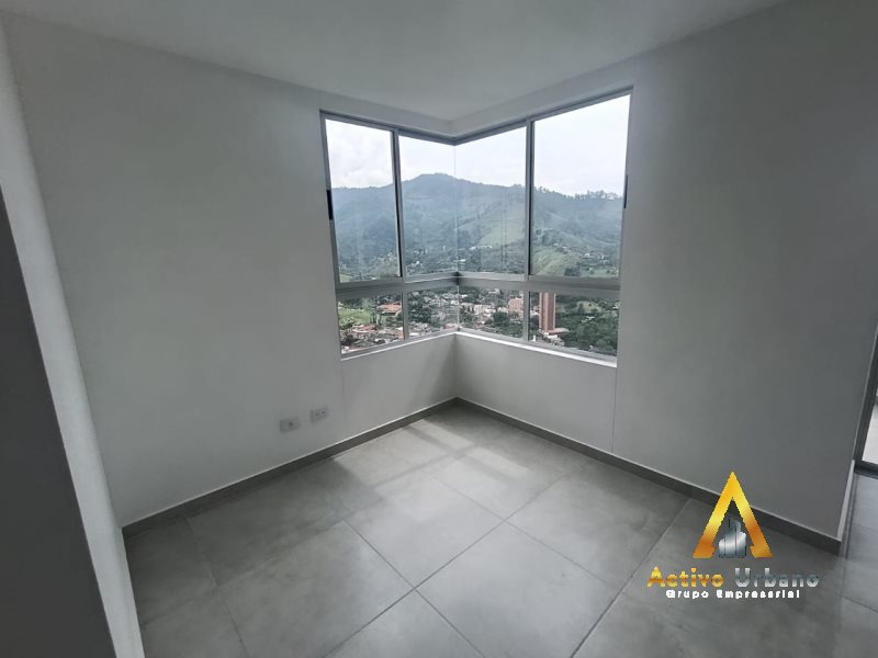 foto_104782_901271444_3378328319_ss