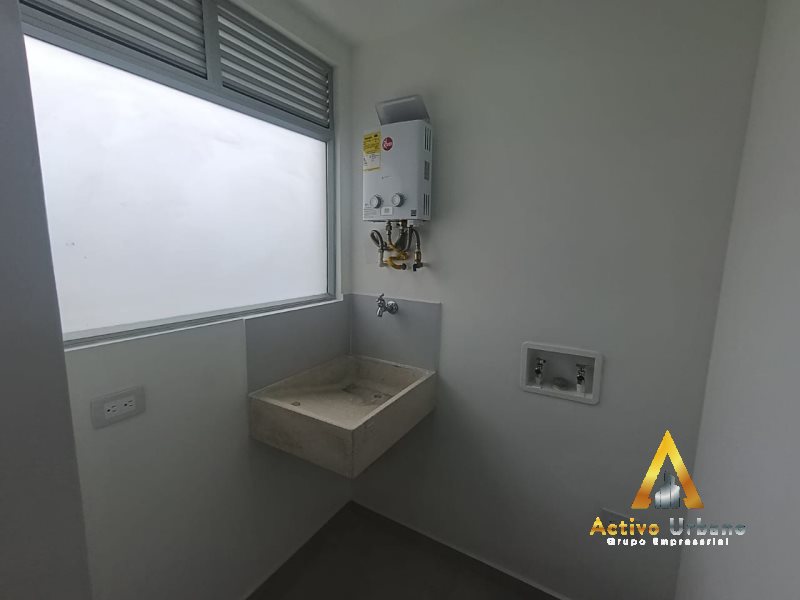 foto_104782_901271444_3378349577_ss