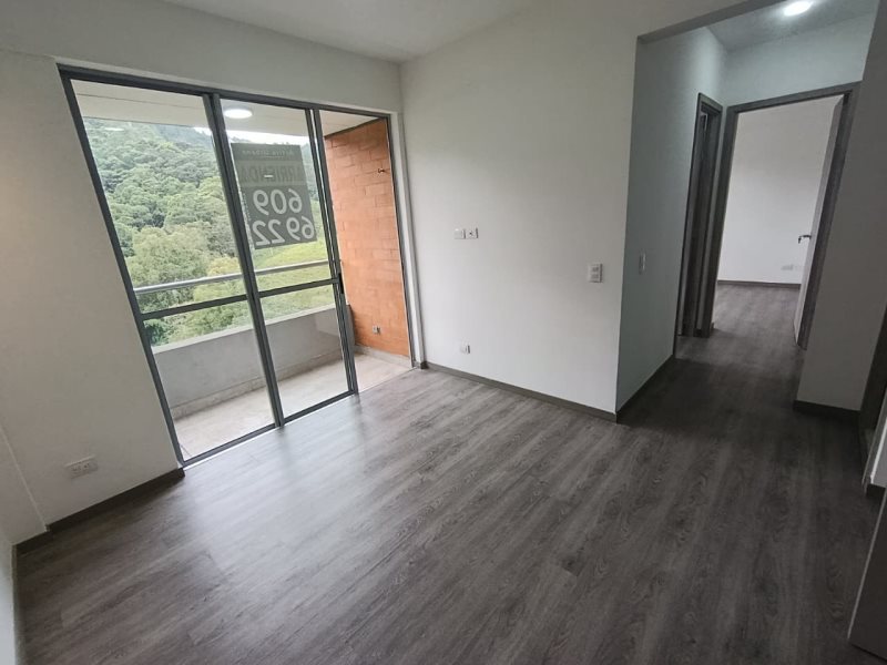 foto_104782_901271444_3392171579_ss