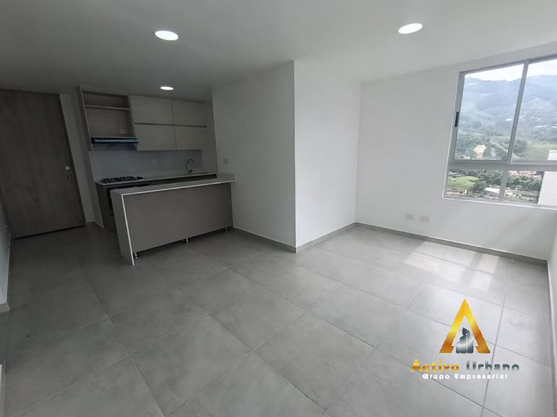 foto_104782_901271444_3392590192_ss