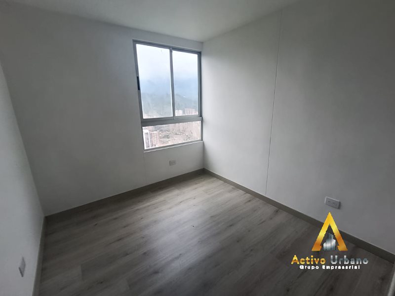 foto_104782_901271444_3416617595_ss