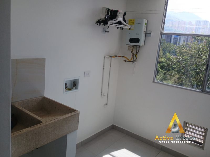 foto_104782_901271444_3880017771_ss