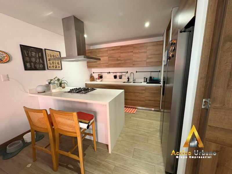 foto_104782_901271444_4113519658_ss