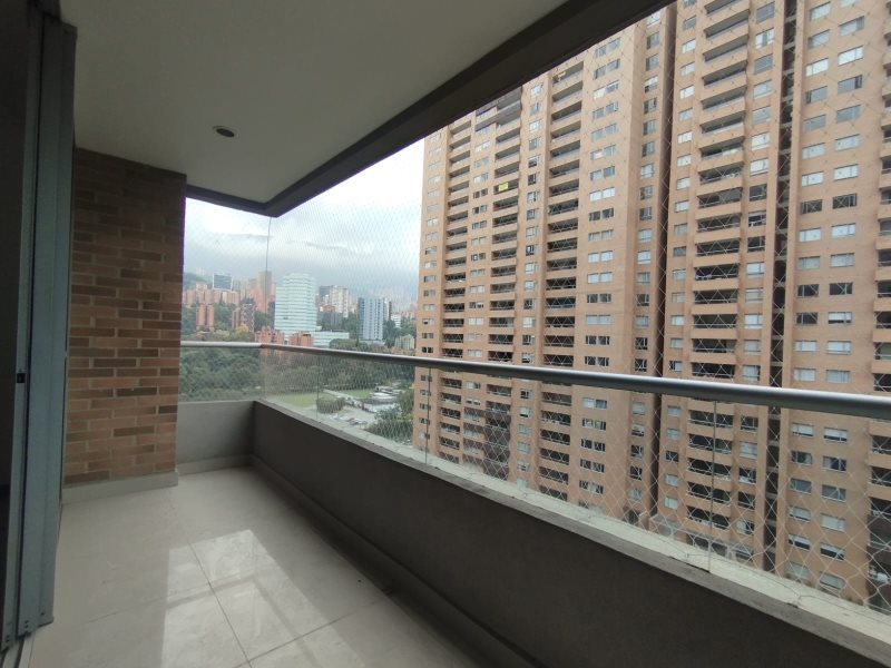 foto_104782_901271444_4152170020_ss